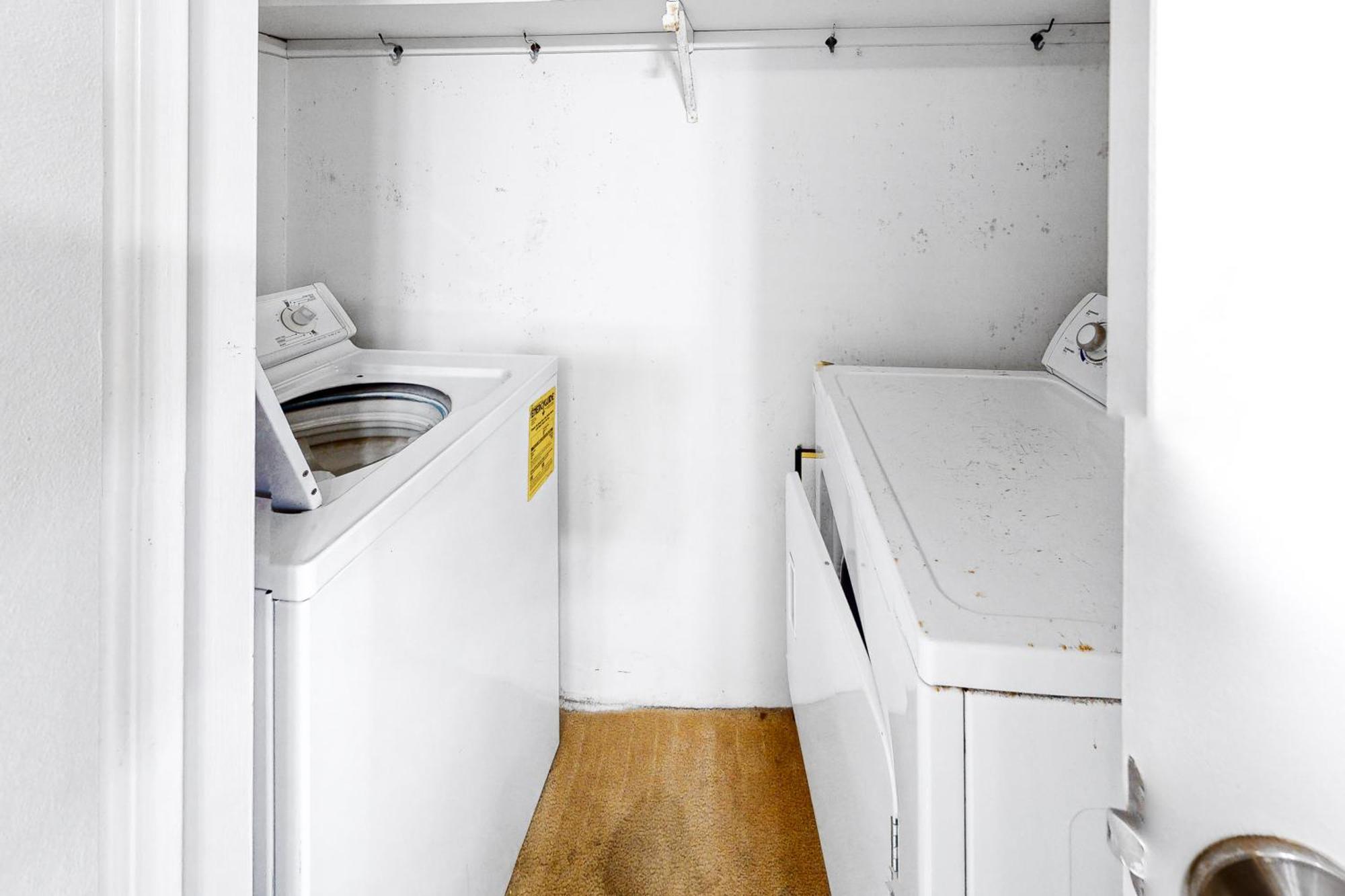 Carousel 1905 Apartment โอเชียนซิตี้ ภายนอก รูปภาพ